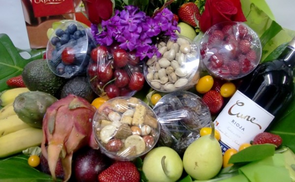 Cesta de Frutas con rosas,vino, chocolate - Foto 4