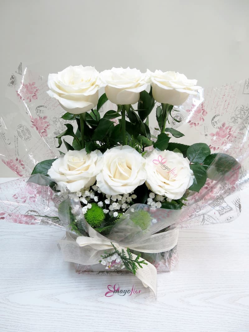 Centrepiece of 6 roses in a wooden box - Foto 4