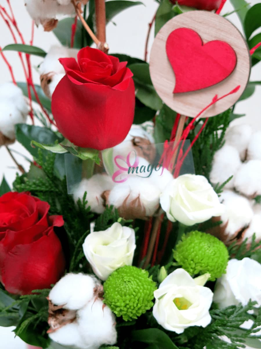 3 Rosas con flores de Algodón - Foto 3