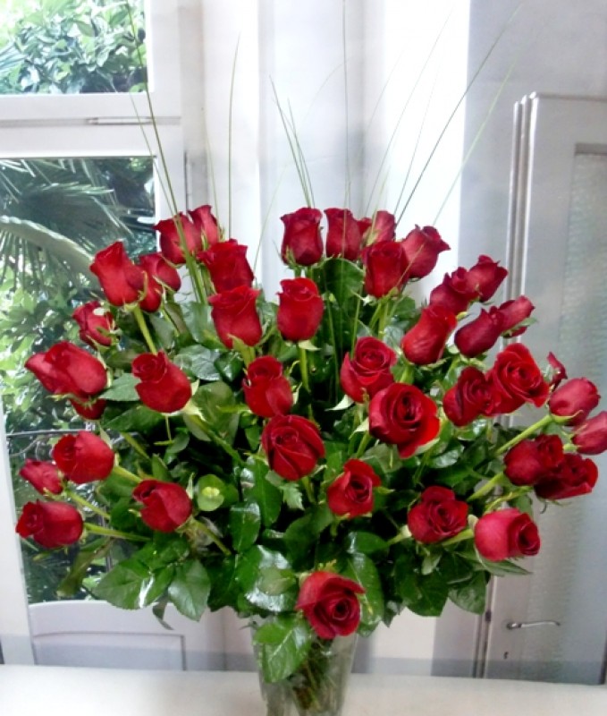 Spectacular bouquet of 50 roses - Foto principal